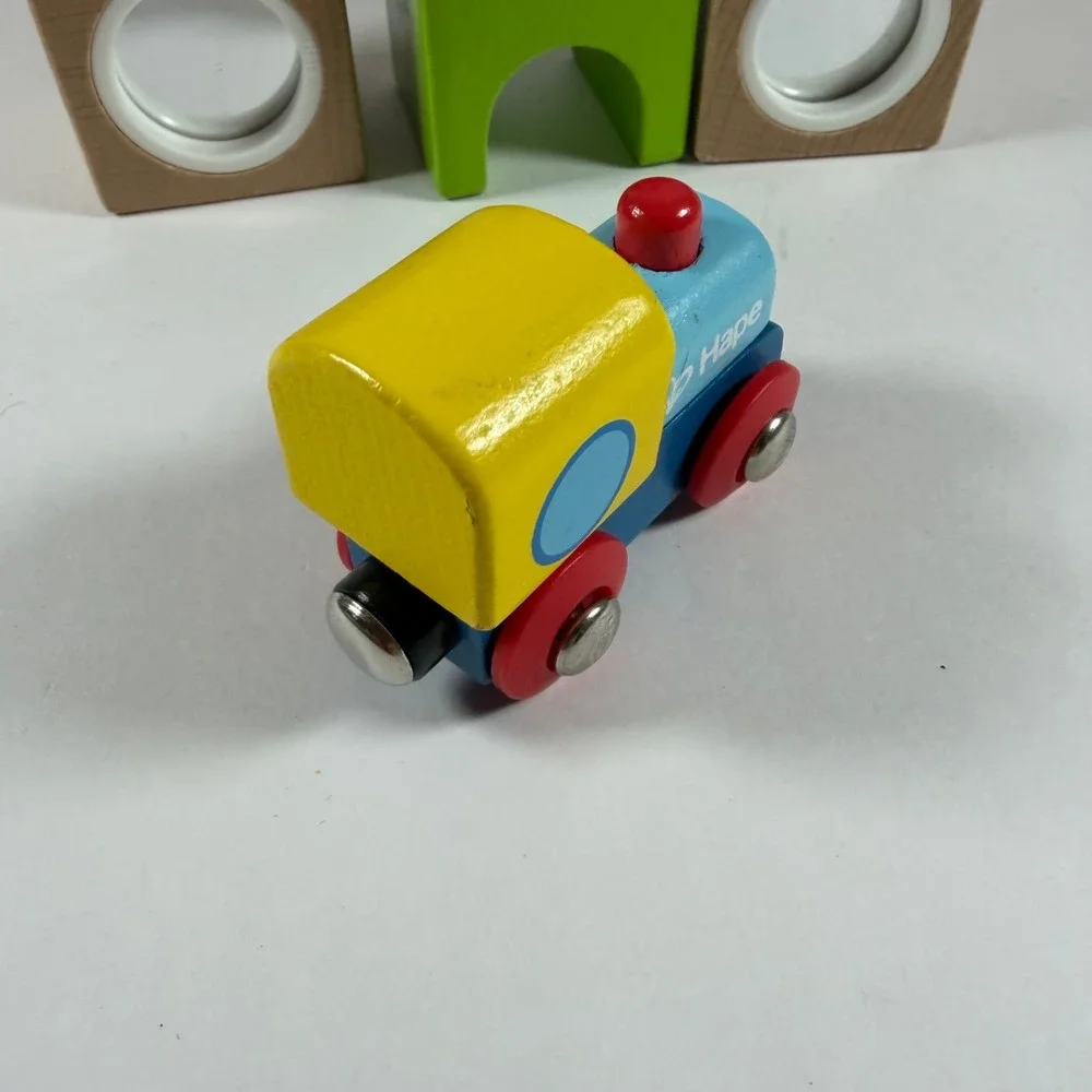 Hape Station Building Block Set Toddler Multicolor Used Wooden Sensory Toy‎